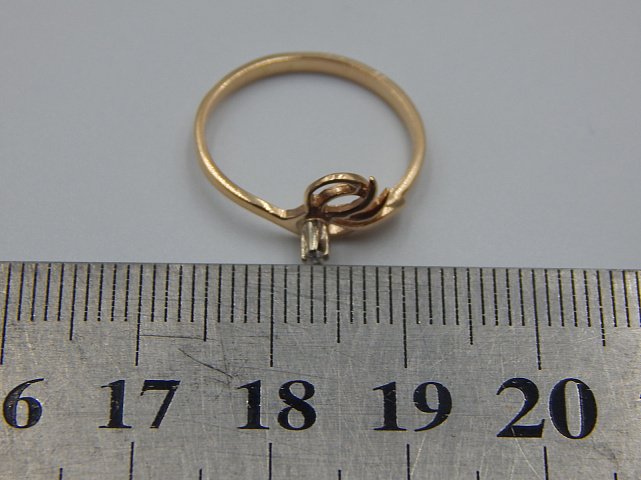 Каблучка з червоного золота з цирконієм (31549358) 2