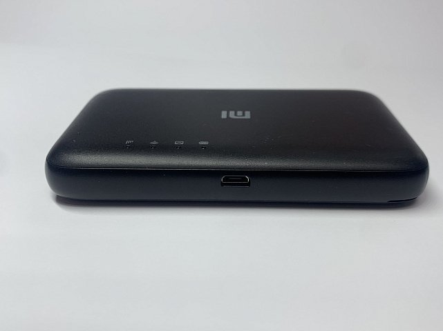 Мобільний роутер Xiaomi F490 4G LTE 2