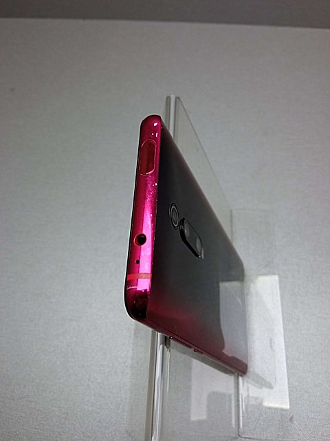 Xiaomi Mi 9T 6/64GB Flame Red 9