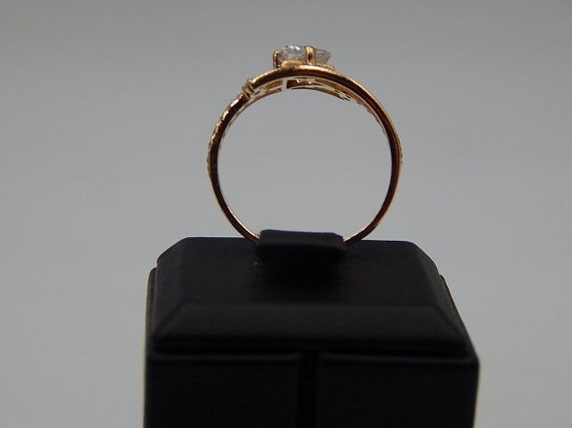 Кольцо из красного золота с цирконием (31589736) 3