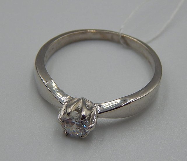 Серебряное кольцо с цирконием (33751181) 2