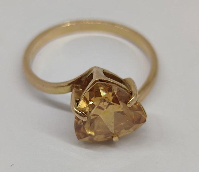 Кольцо из красного золота с цирконием (33763864)  4