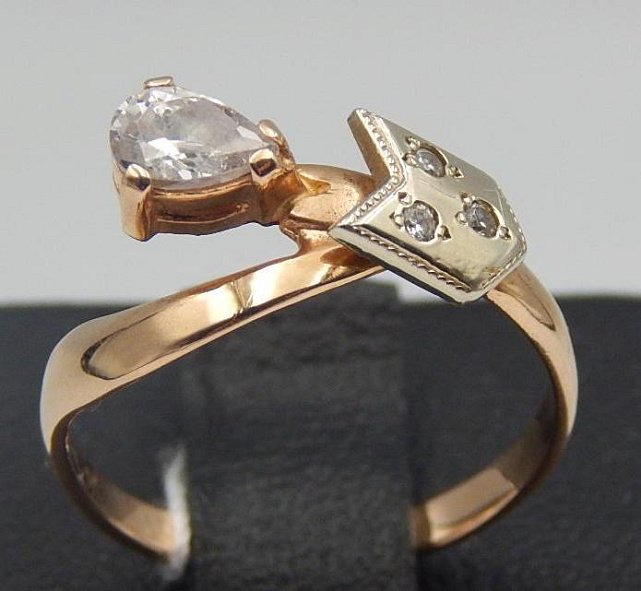 Кольцо из красного и белого золота с цирконием (29802692) 0