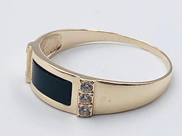 Перстень из красного золота с ониксом и цирконием (33477540)  1