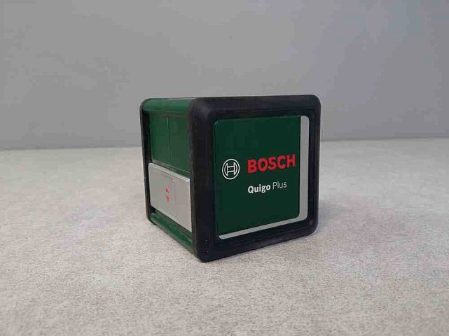 Лазерний нівелір Bosch Quigo Plus 0