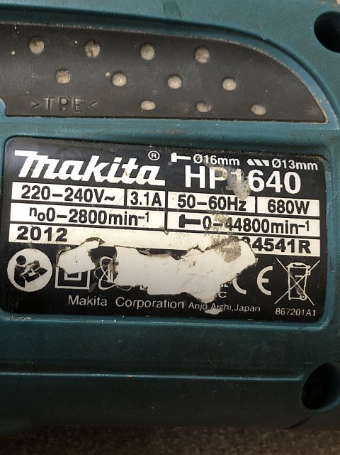 Дрель ударна Makita HP1640  2