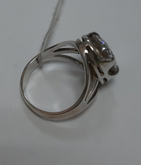 Серебряное кольцо с цирконием (30538677) 9