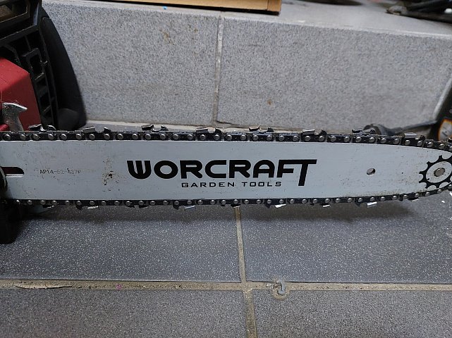 Аккумуляторная пила цепная Worcraft CGC-S40Li 1