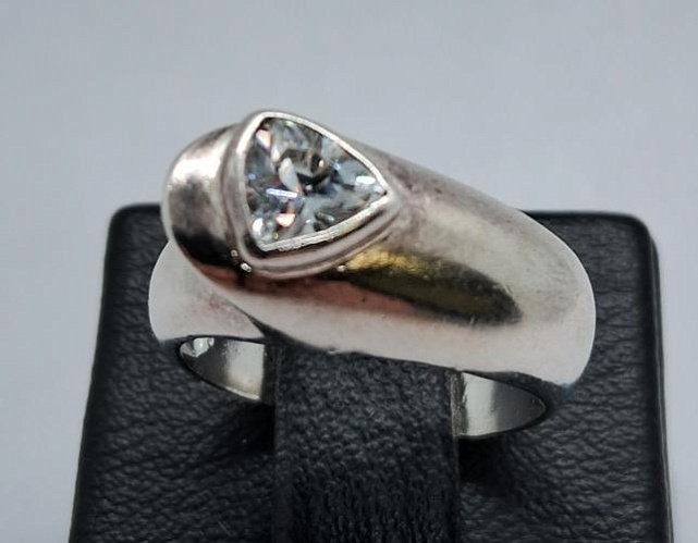 Серебряное кольцо с цирконием (32648765) 2