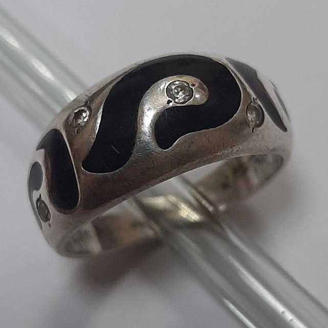 Серебряное кольцо с эмалью и цирконием (33608864) 0