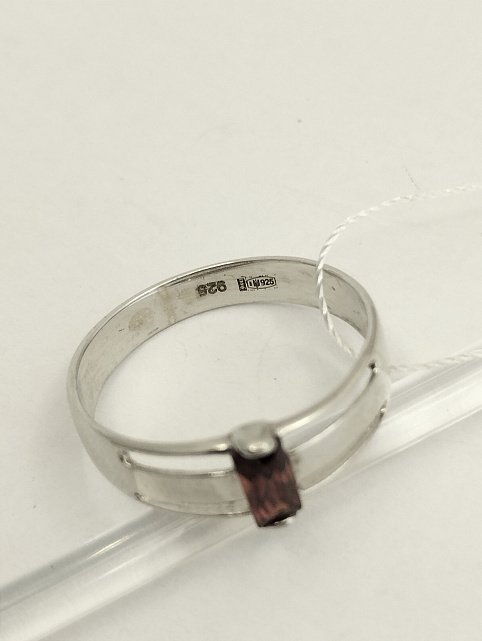 Серебряное кольцо с цирконием (33438516) 1