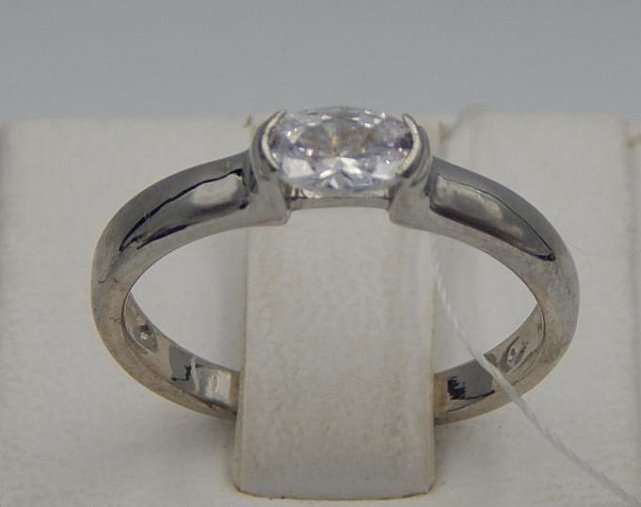 Серебряное кольцо с цирконием (30853518) 0