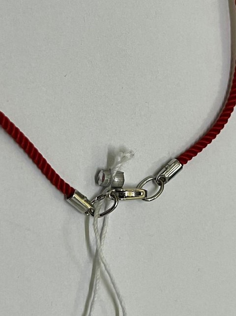 Браслет красная нить с серебряной вставкой (30561974) 1