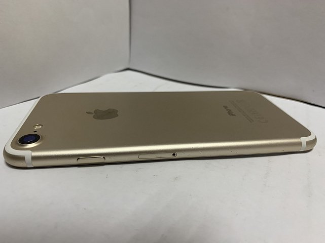 Apple iPhone 7 128Gb Gold (MN942)  5