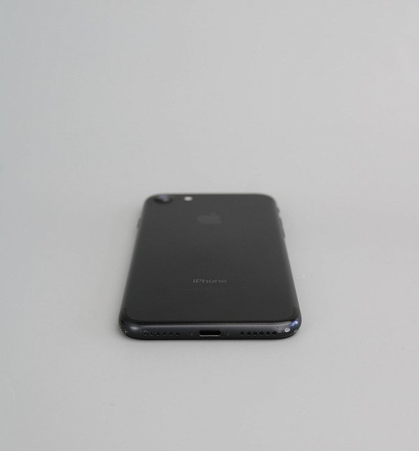 Apple iPhone 7 32Gb Black 10