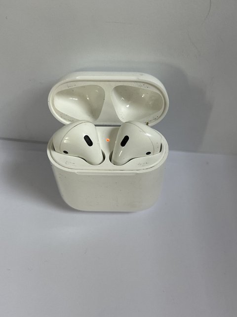 Навушники Apple AirPods (MMEF2) 1