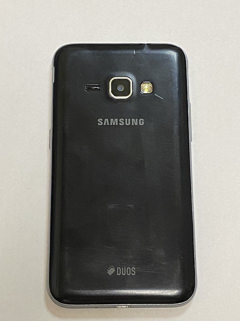 Samsung Galaxy J1 (SM-J120H) 1/8Gb  3