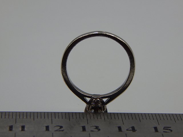 Срібна каблучка з цирконієм (33681028) 3