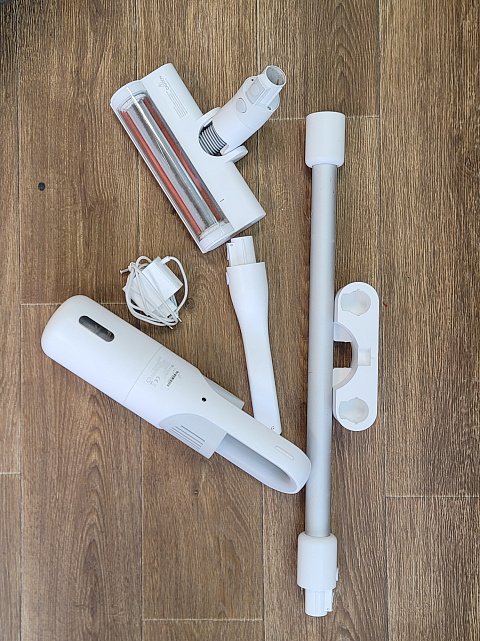 Пылесос Xiaomi MiJia Wireless Vacuum Cleaner Lite (MJWXCQ03DY) 4