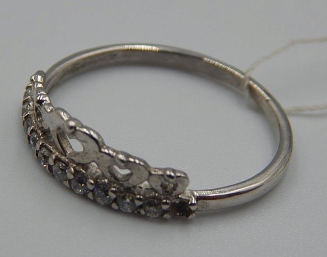 Серебряное кольцо с цирконием (31408853) 1
