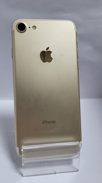 Apple iPhone 7 32Gb Gold (MN902) 1