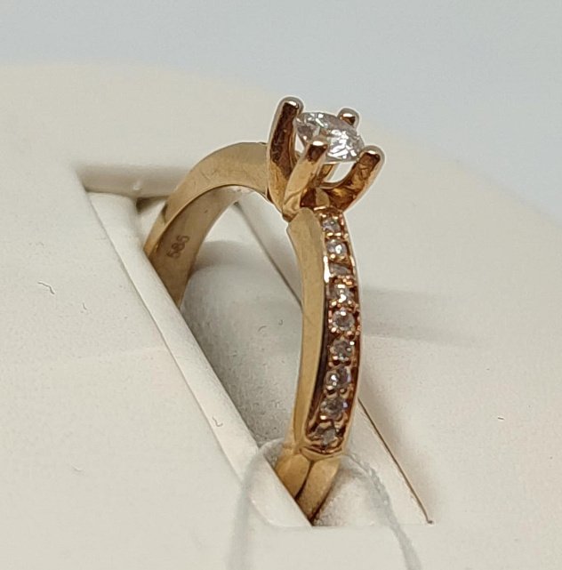 Кольцо из красного золота с бриллиантом (-ми) (32262980)  2