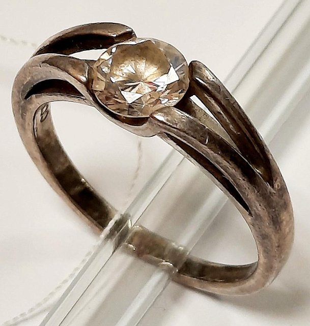 Серебряное кольцо с цирконием (33954353) 2