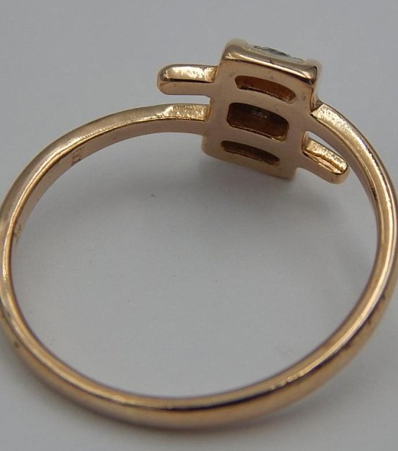 Кольцо из красного и белого золота с цирконием (28555984) 4