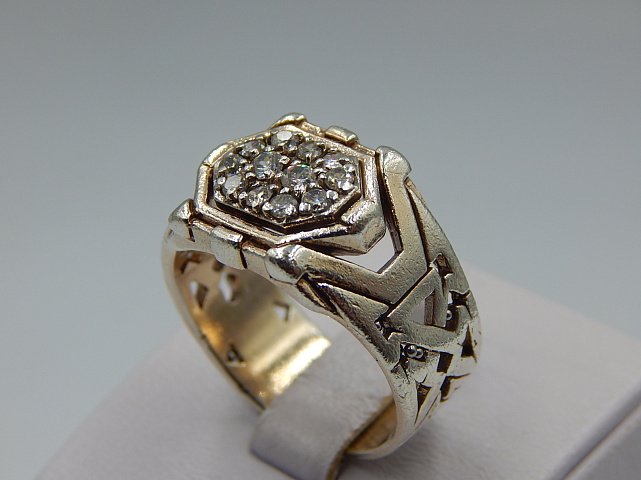 Серебряный перстень с цирконием (33251566) 2
