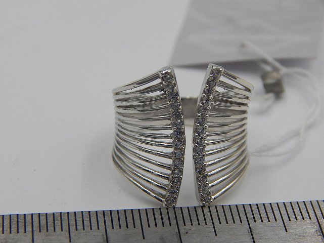 Серебряное кольцо с цирконием (33722201) 2