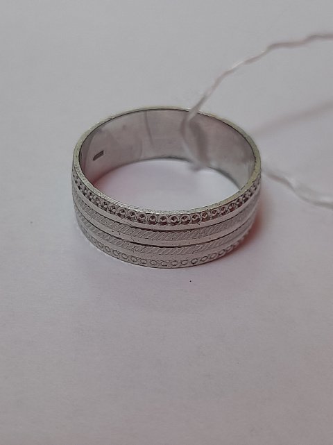 Серебряное кольцо (33486752) 1
