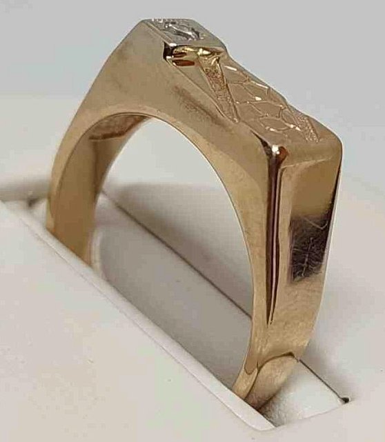 Перстень из красного и белого золота с цирконием (28202310)  1