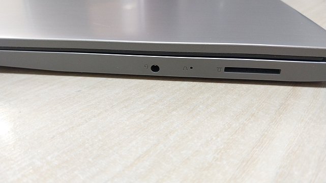 Ноутбук Lenovo IdeaPad 3 15IML05 (81WB00PCRA) 4