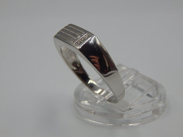 Срібний перстень з цирконієм (33847248) 2