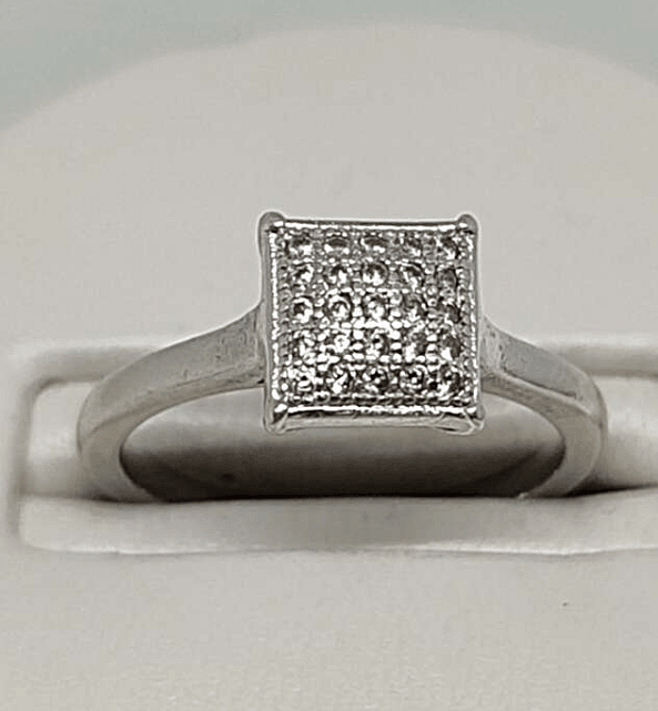 Серебряное кольцо с цирконием (33476235) 0