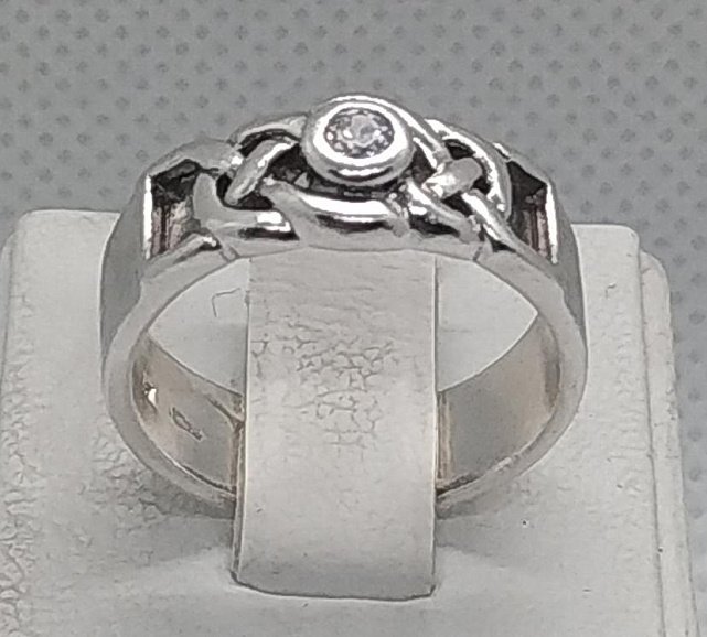 Серебряное кольцо с цирконием (30196030) 3