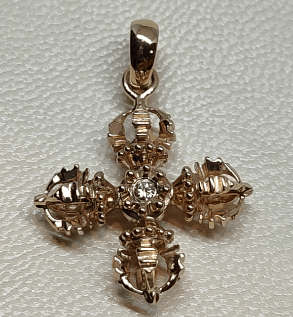 Підвіс-хрест із червоного та жовтого золота з діамантом (-ми) (28913602) 0