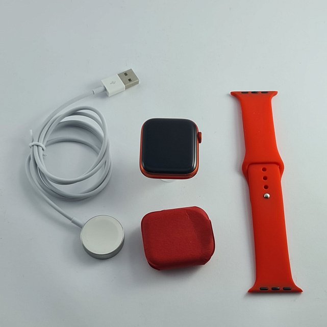 Смарт-часы Apple Watch Series 6 GPS 44mm (PRODUCT)RED Aluminum Case w. (PRODUCT)RED Sport B. (M00M3) 6