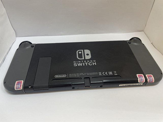 Игровая приставка Nintendo Switch (HAC-001) 1