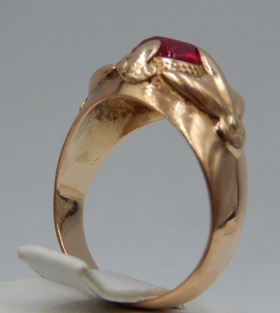 Кольцо из красного золота с корундом (28561911) 3