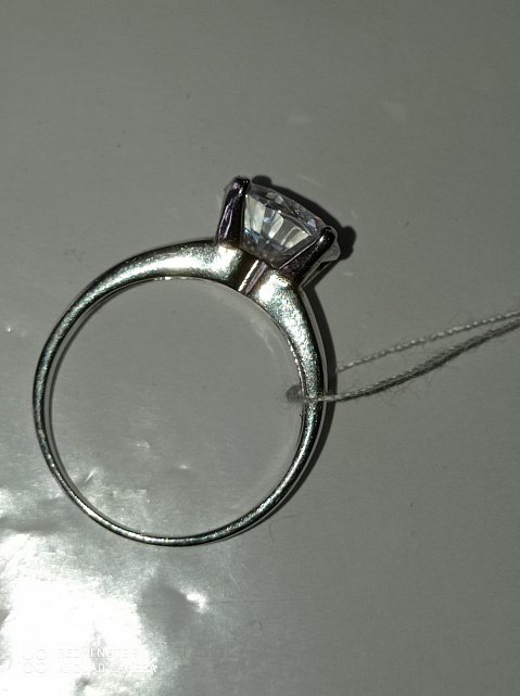 Кольцо серебряное с цирконием. 1