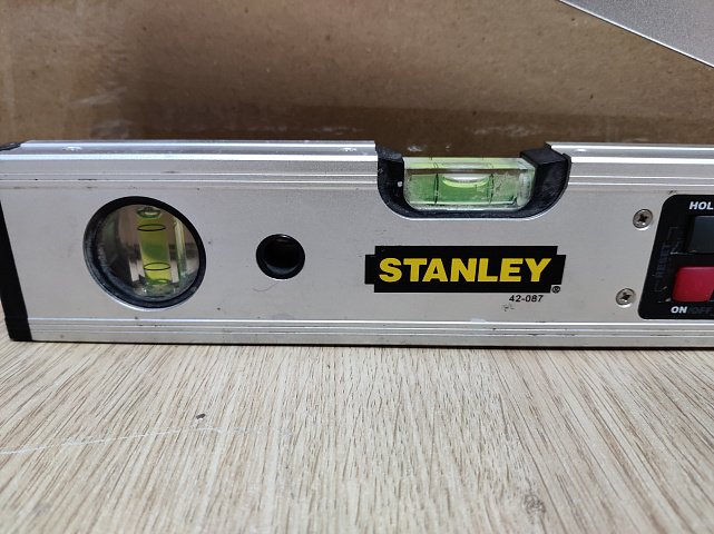 Кутомір Stanley 400 мм 0-42-087 1