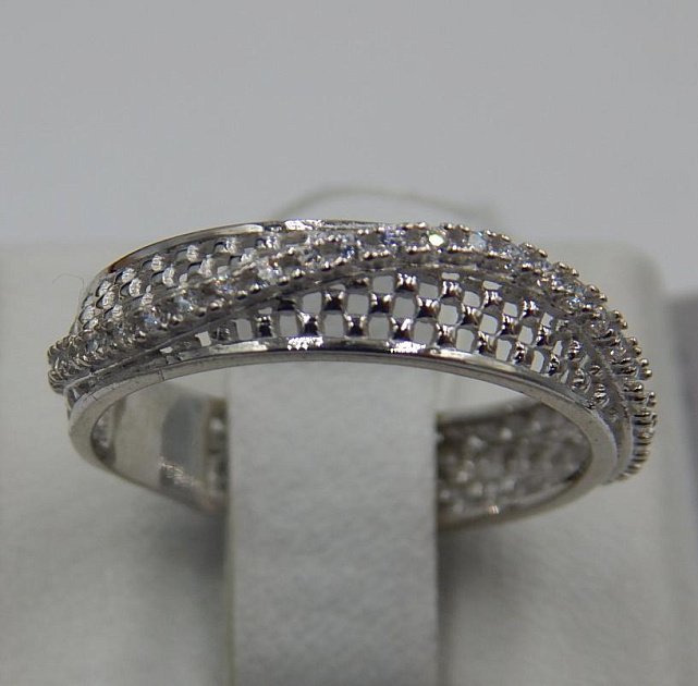 Серебряное кольцо с цирконием (33065884) 0