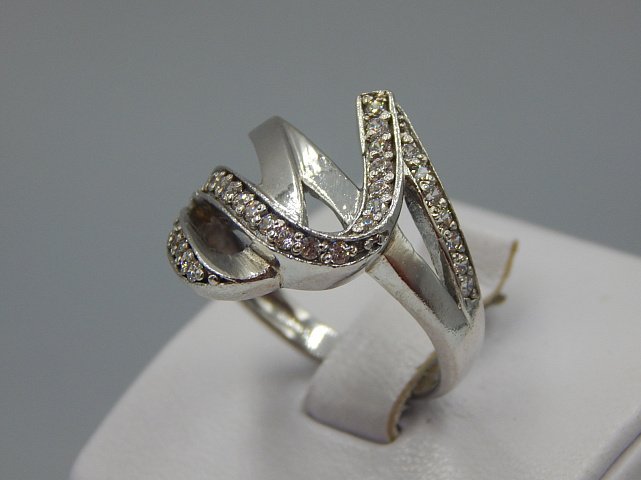 Серебряное кольцо с цирконием (33445481) 4