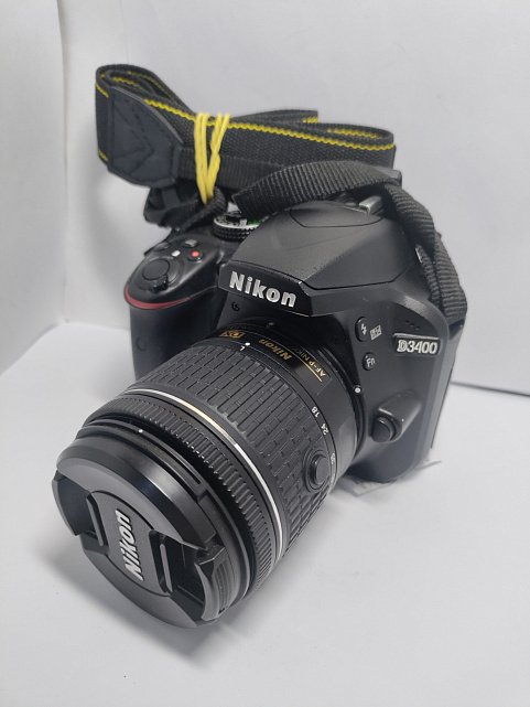 Фотоапарат Nikon D3400 0