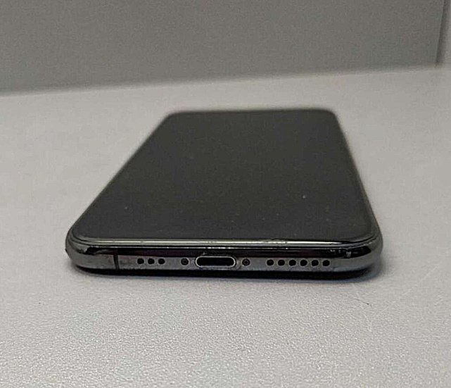 Apple iPhone XS 64GB Space Gray 10