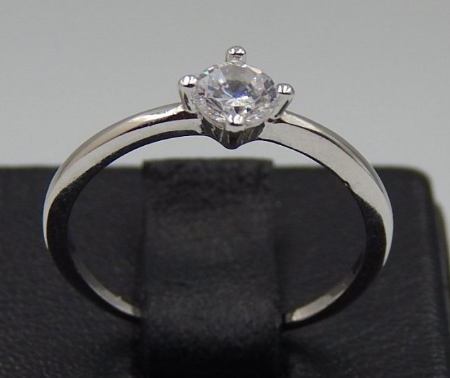 Сререюряное кольцо с цирконием (30844957) 0