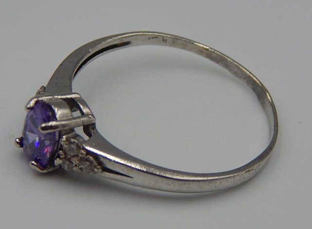 Серебряное кольцо с цирконием (33283092) 2