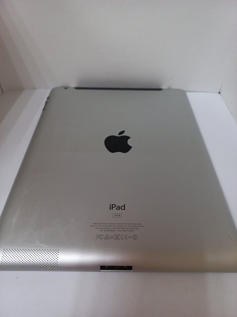 Планшет Apple iPad 2 Wi-Fi 16Gb 6