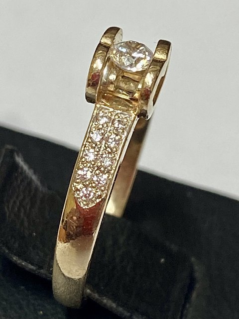 Кольцо из красного золота с цирконием (32871305) 2